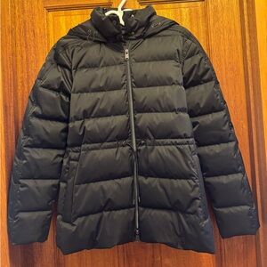 Athleta Pursuit Sateen Down Puffer XS